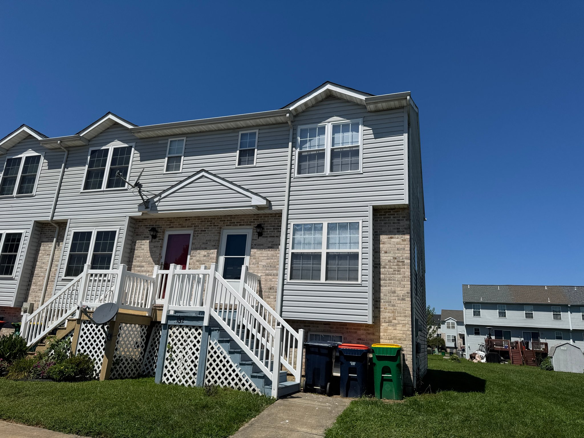 Middletown Townhome: 132 Rosie Dr