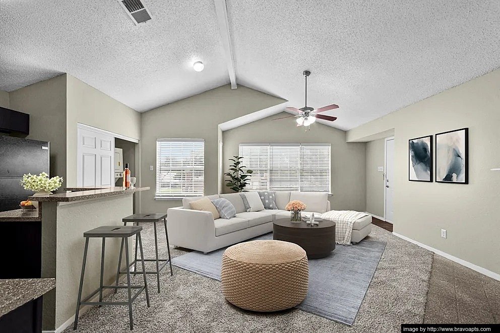 Arlington Apartment: 2108 Calais Way