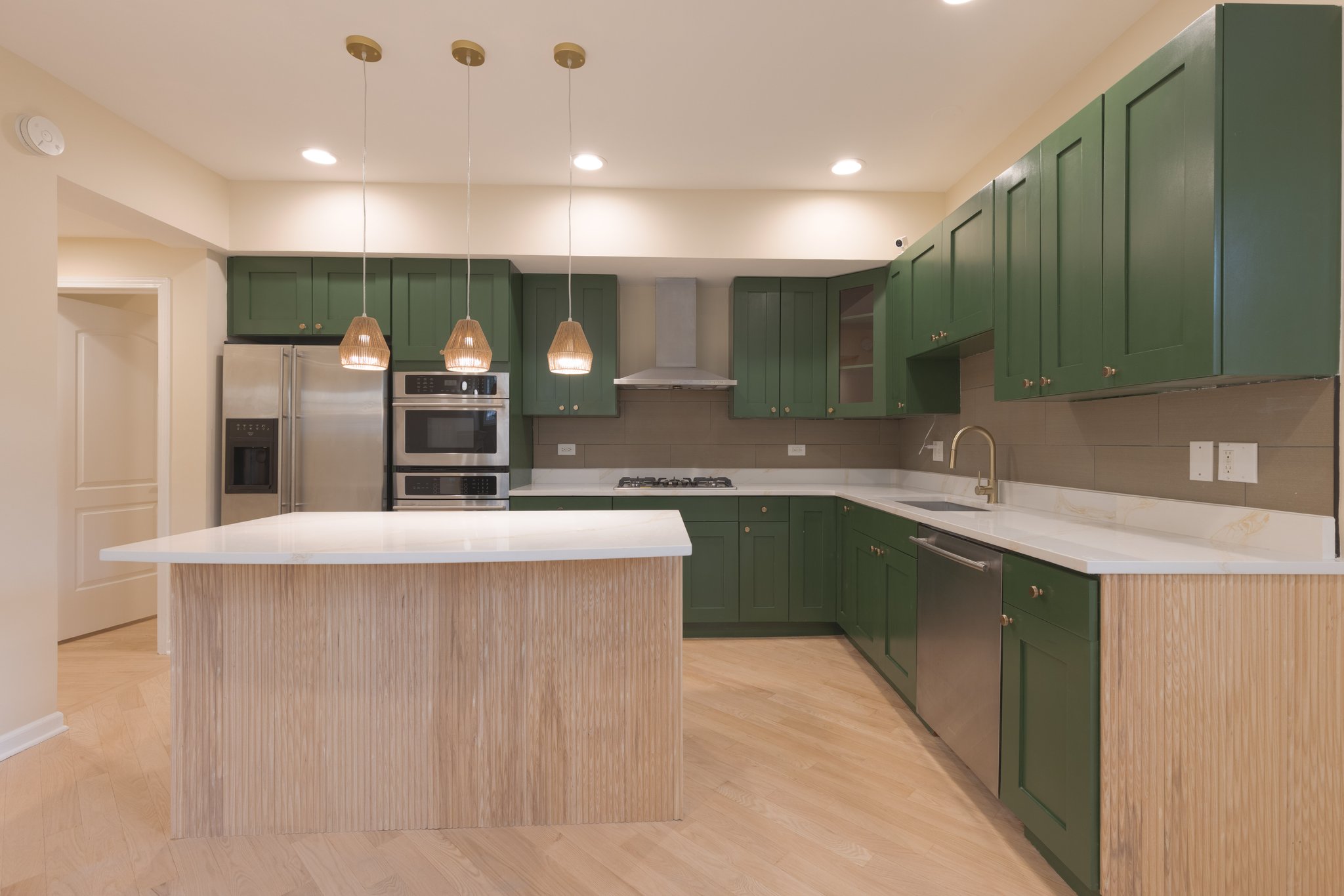 Chicago Condo: 4458 S. Greenwood Ave