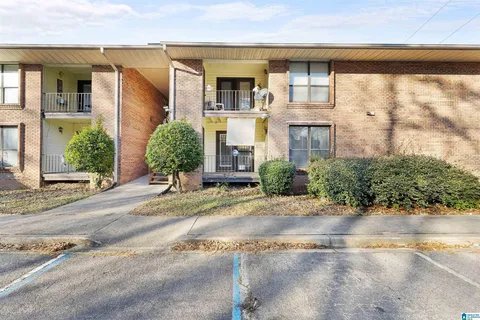 Birmingham Condo: 3309 Chase Lane