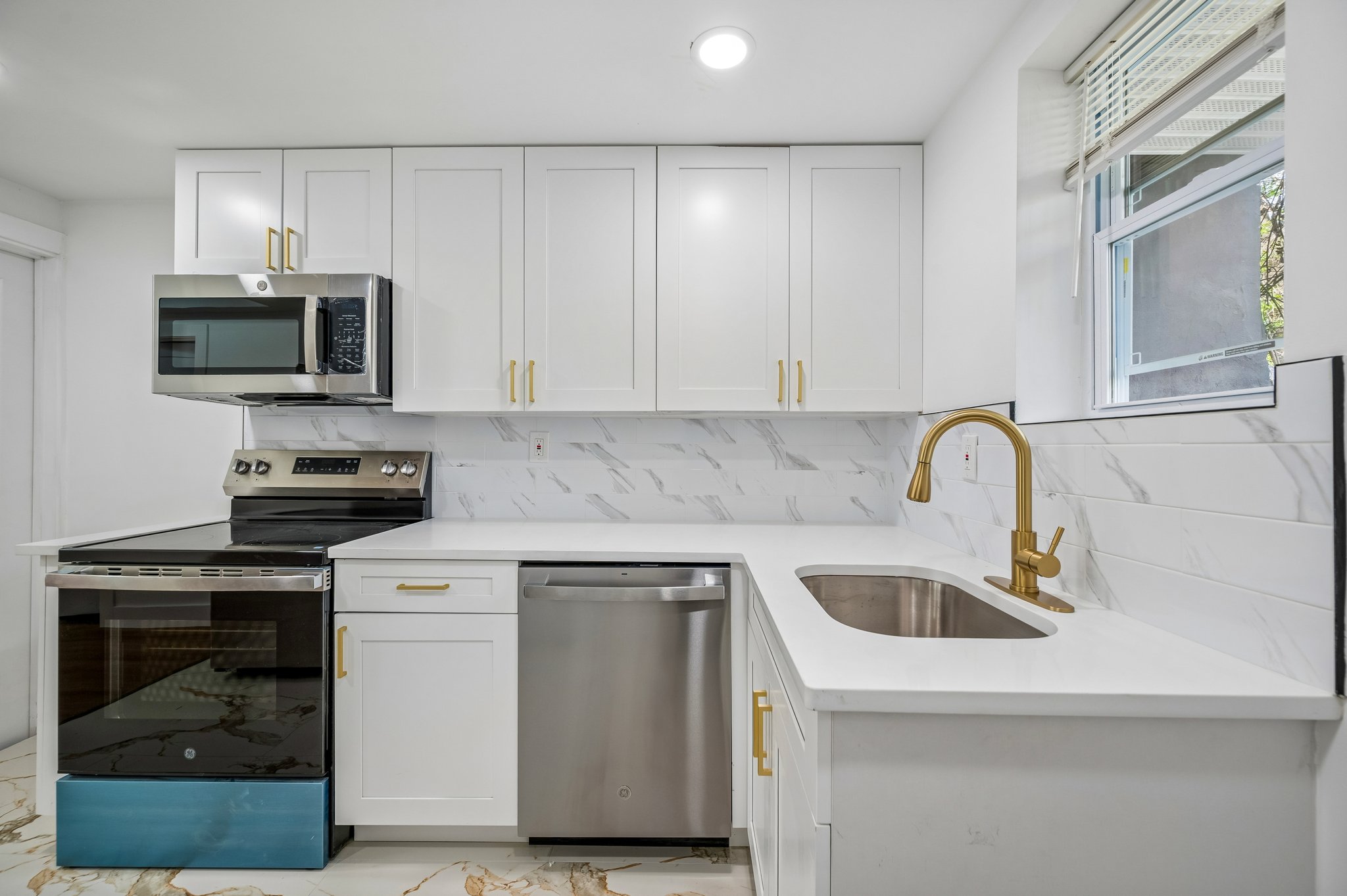 Philadelphia Townhome: 2125 N Marston St, Philadelphia, PA 19121