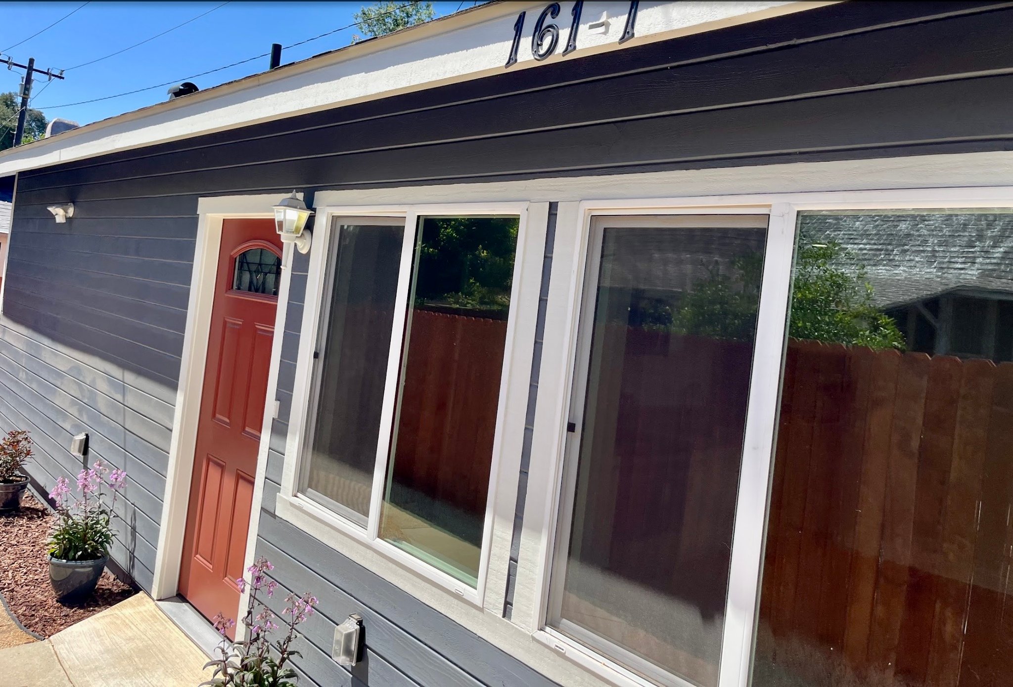 MOnrovia House: 159 N Canyon Blvd