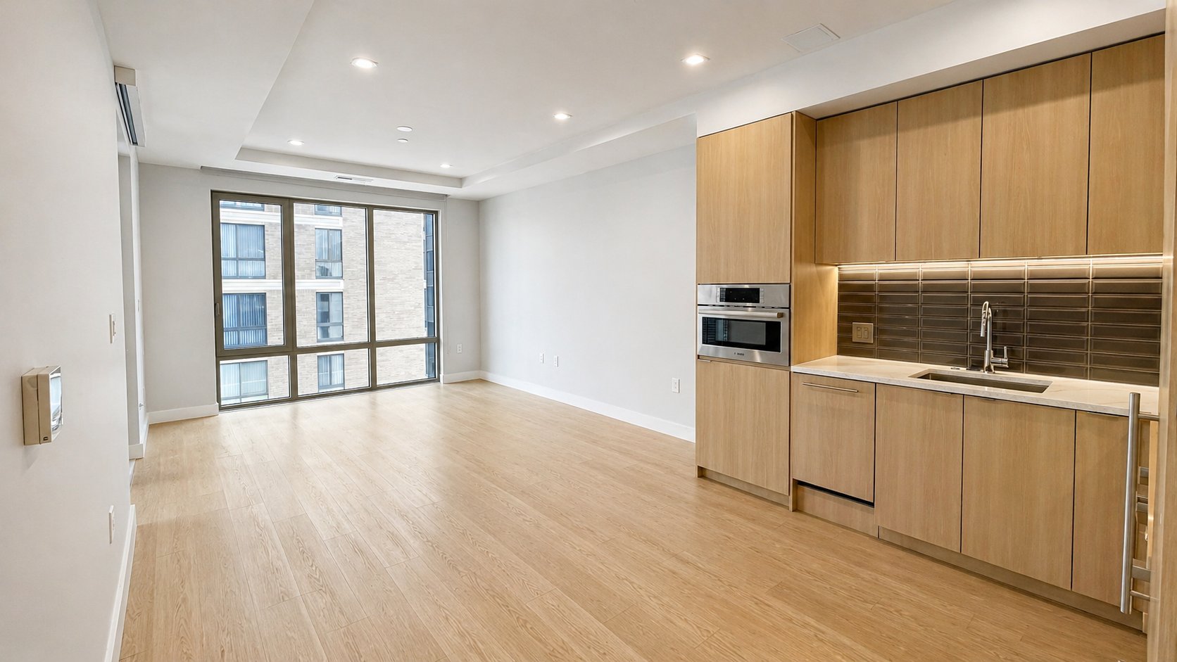 Washington Apartment: 1224 M St NW