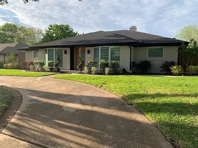 Plano House: 2724 Mollimar Dr