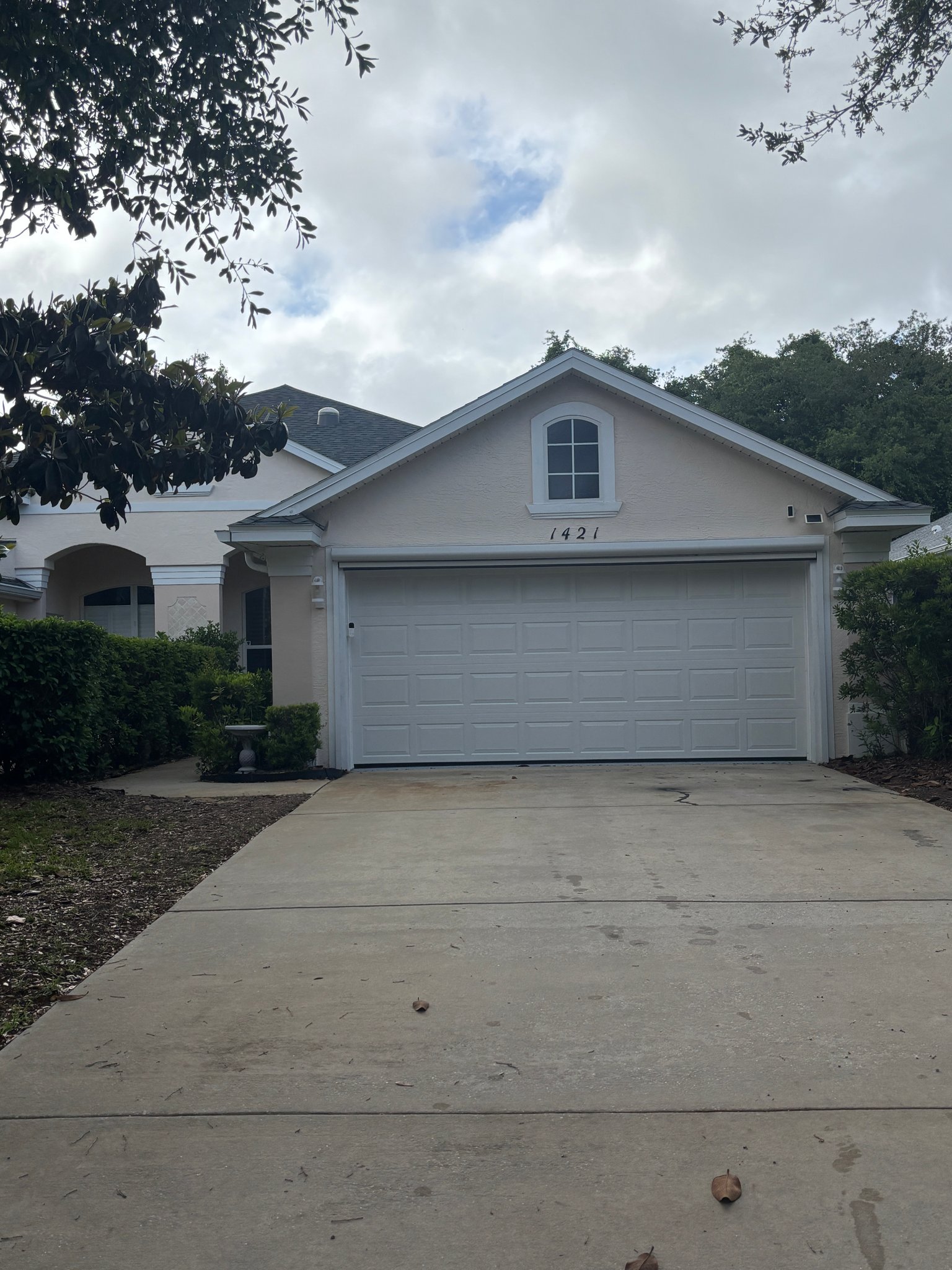 Ormond Beach House: 1421 Carlow Circle