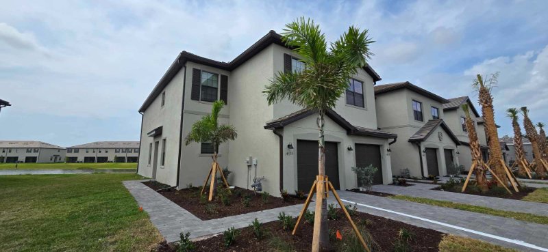 Bradenton Townhome: 14753 Lyla Ter