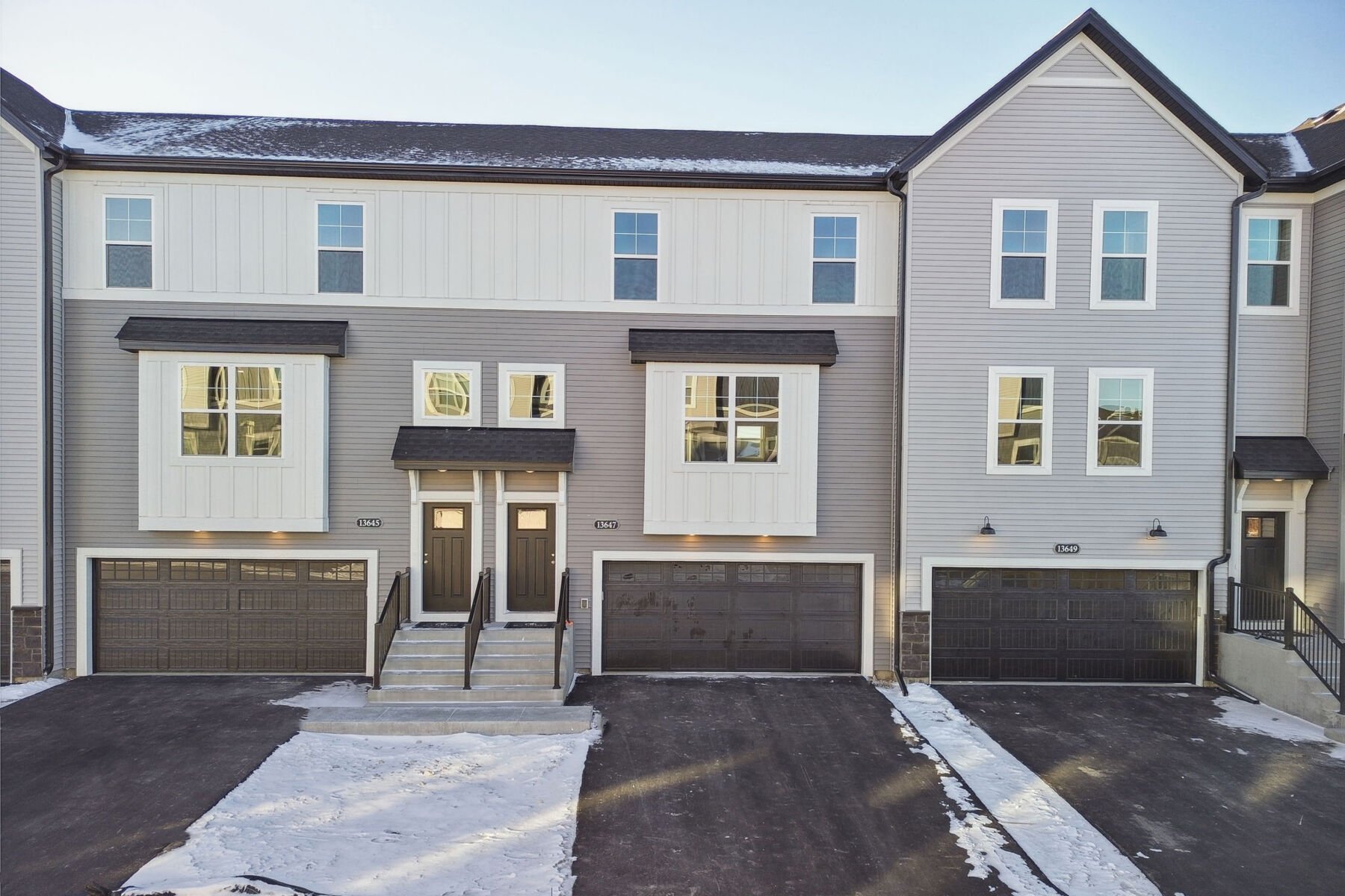 Rogers Townhome: 13647 Marsh View Trl