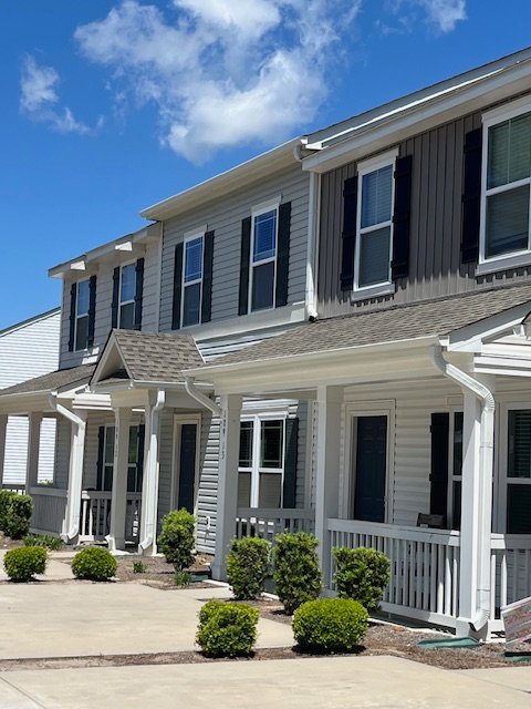 Little River Townhome: 230 Banbury Lane