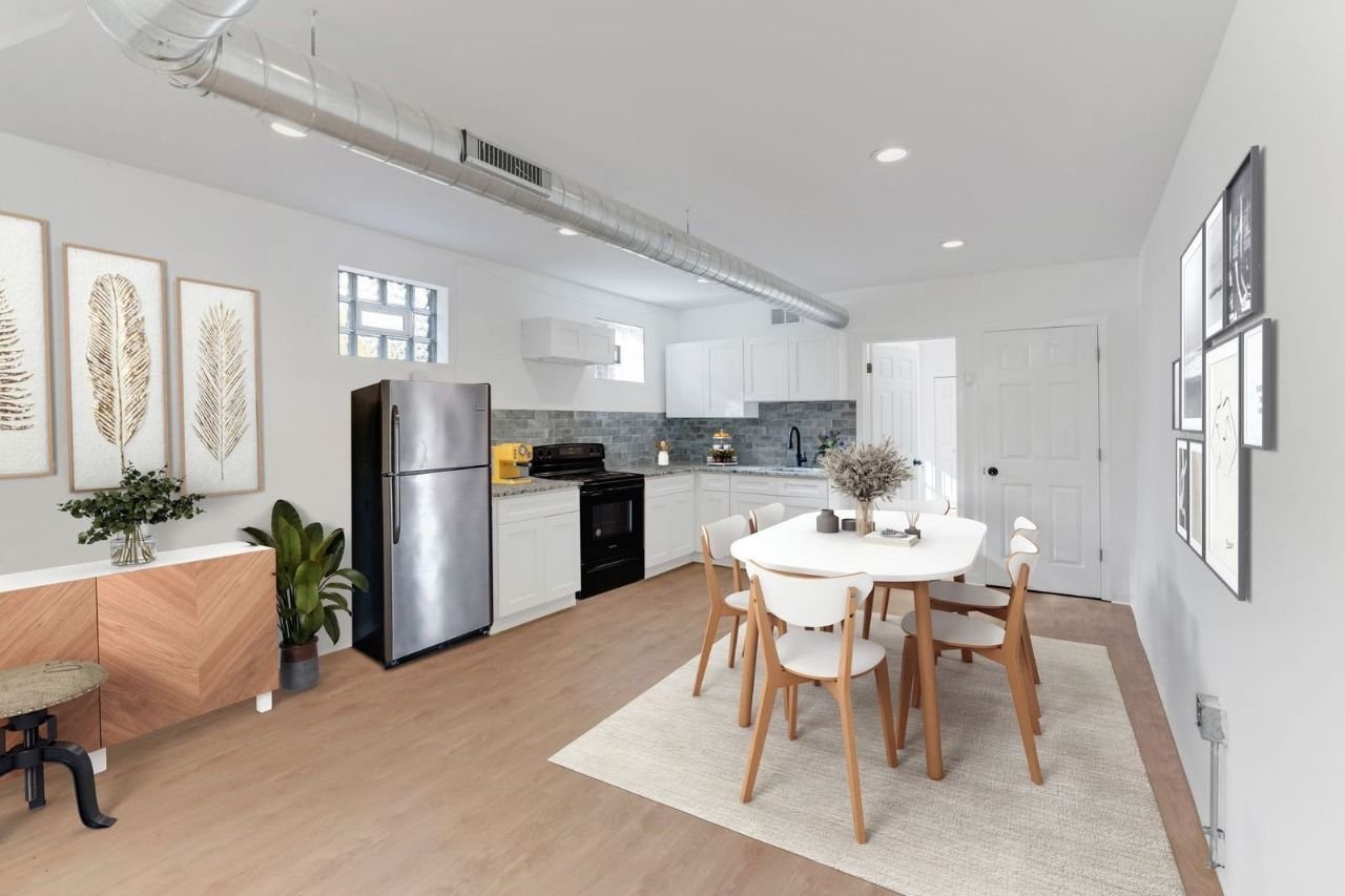 Philadelphia Condo: 308 W Queen Ln.