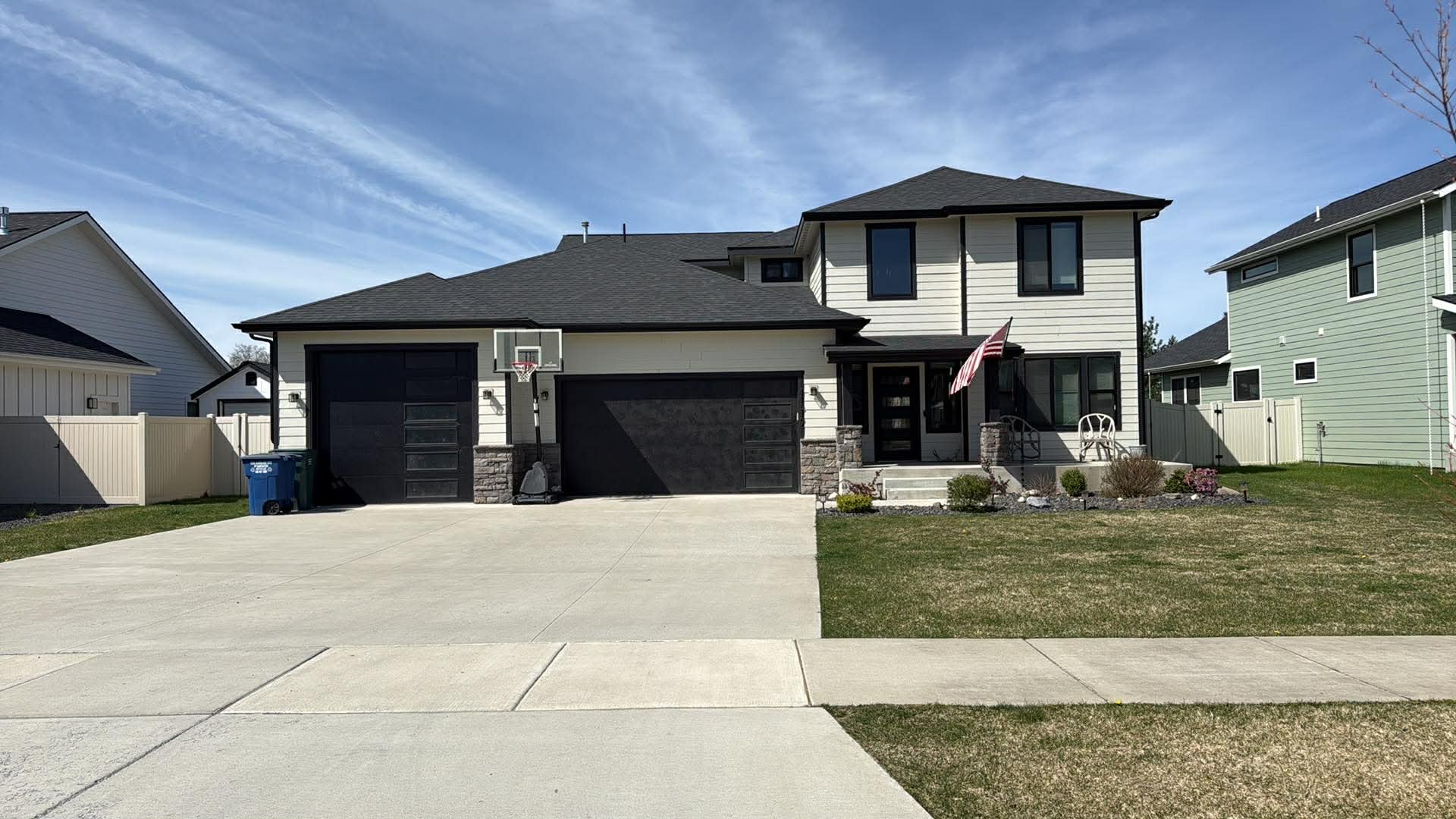 Hayden House: 11317 N Armonia Way