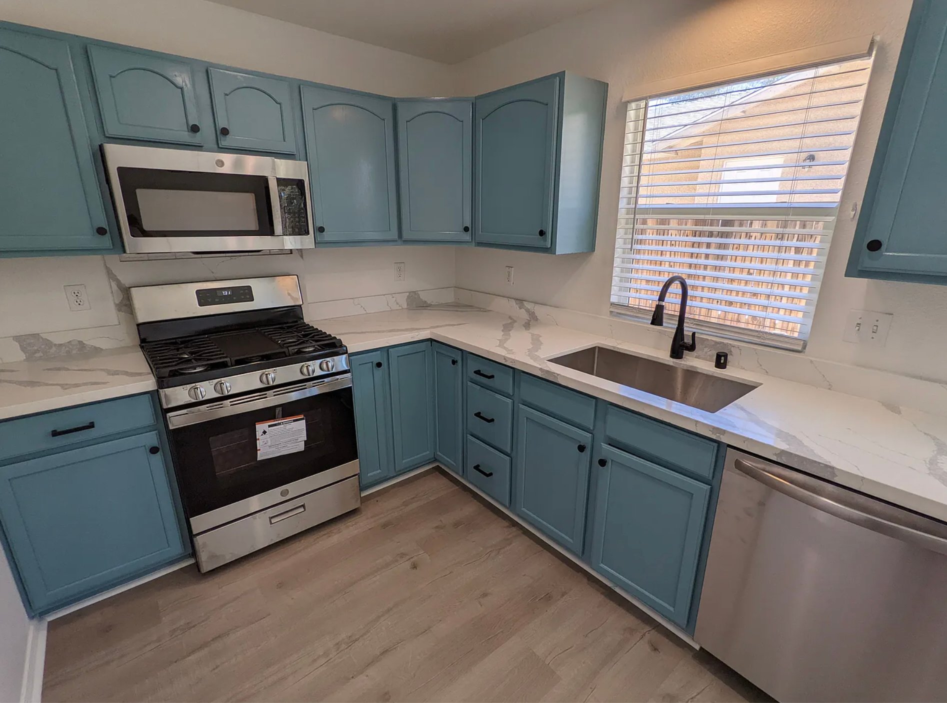 Yucca Valley Multiplex: 7154 Barberry ave