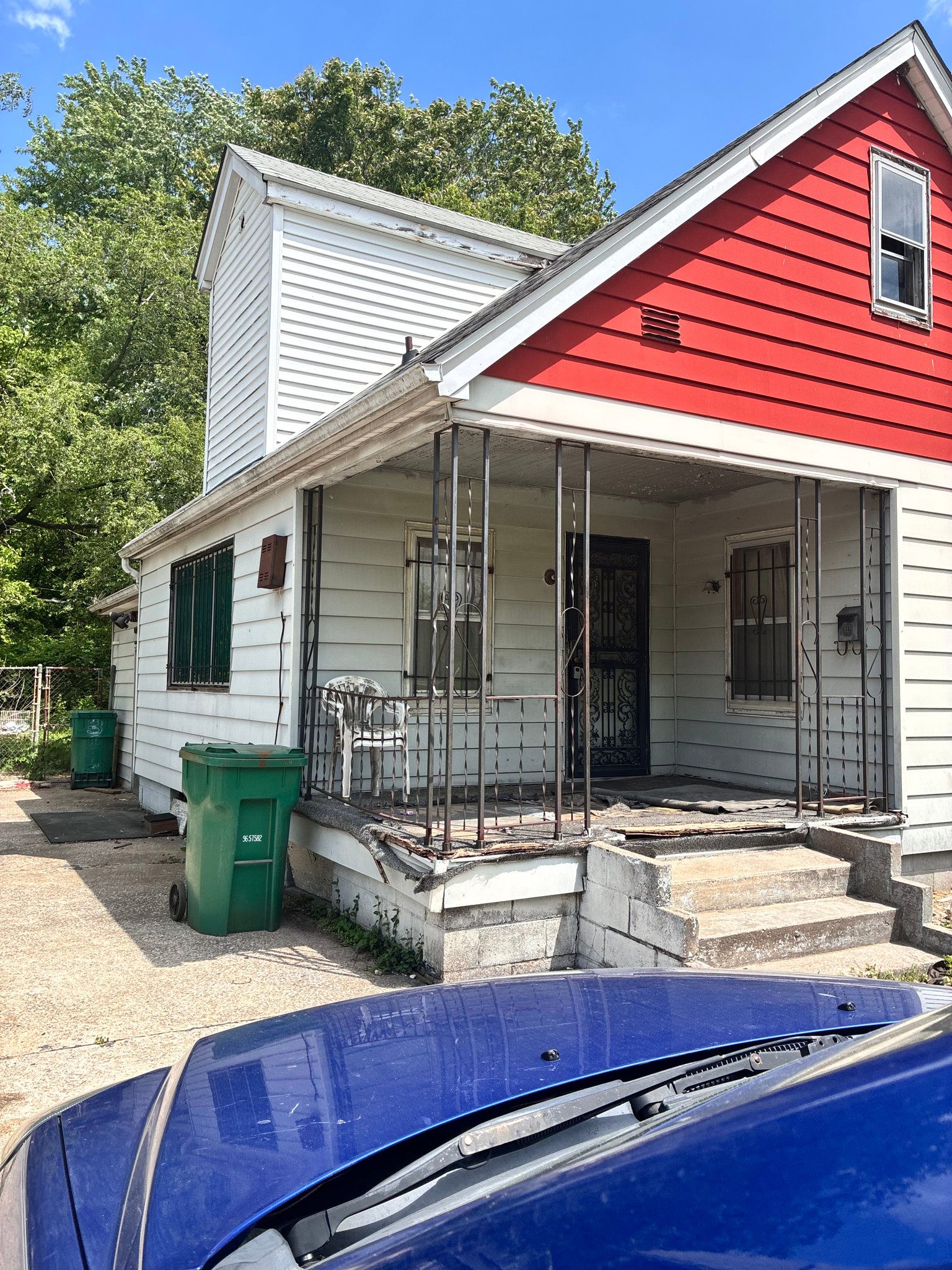 East St. Louis House: 3511 Converse Ave