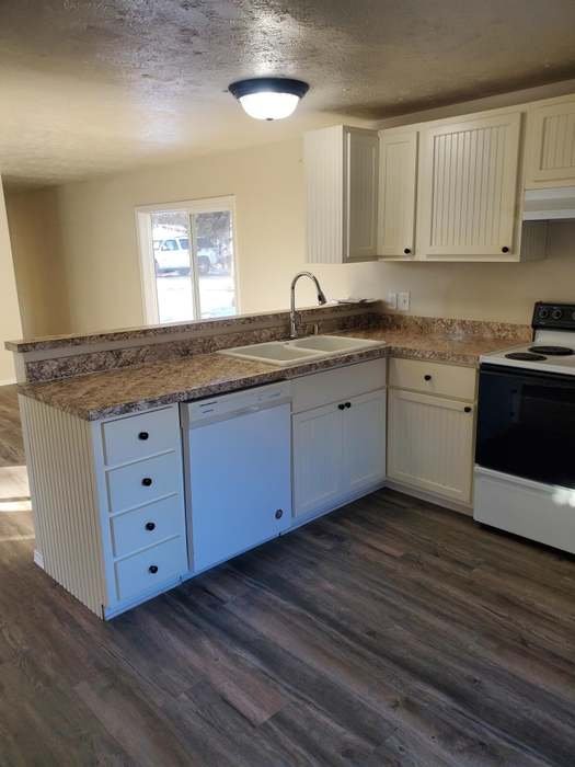 Chattaroy Other: 4001 E Denison Chattaroy Rd