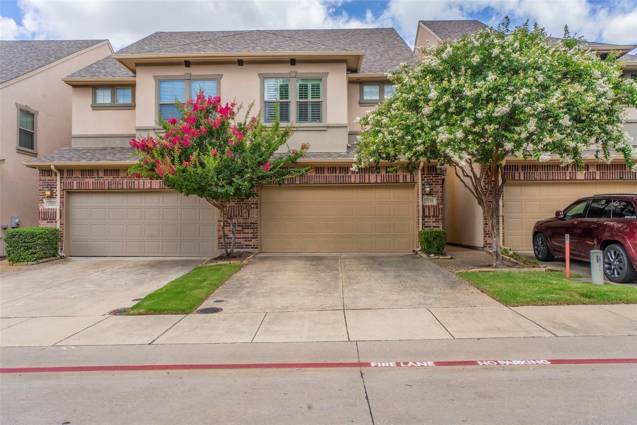 Allen Townhome: 1038 Audrey Way