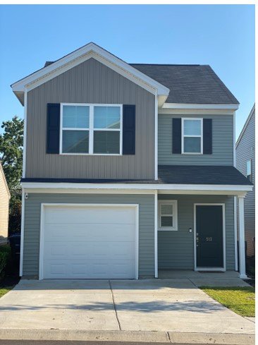 Columbia House: 513 Eastfair Drive