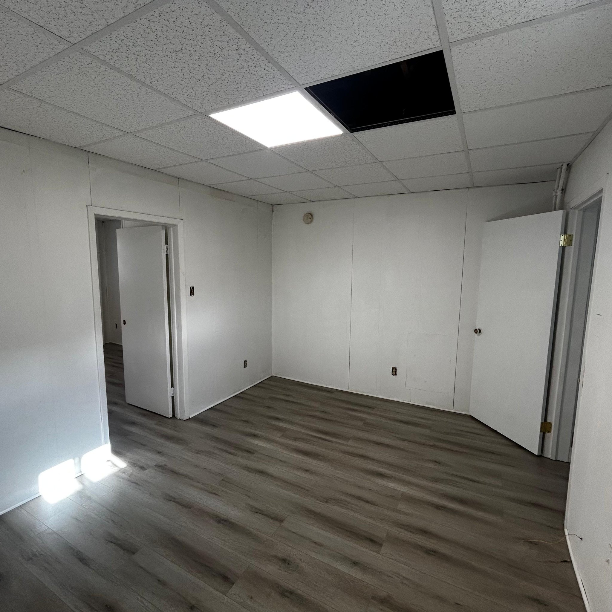 Brooklyn Park Multiplex: 4100 Ritchie Hwy. Apt. A