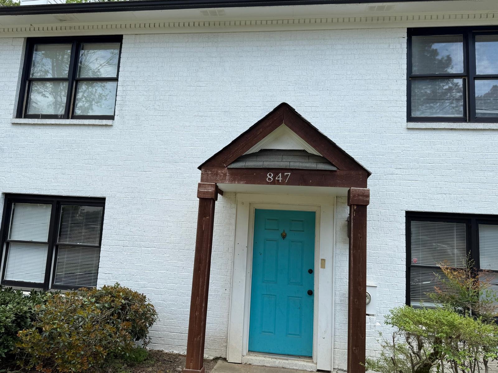 Lilburn Townhome: 847 Burns Walk Ct NW