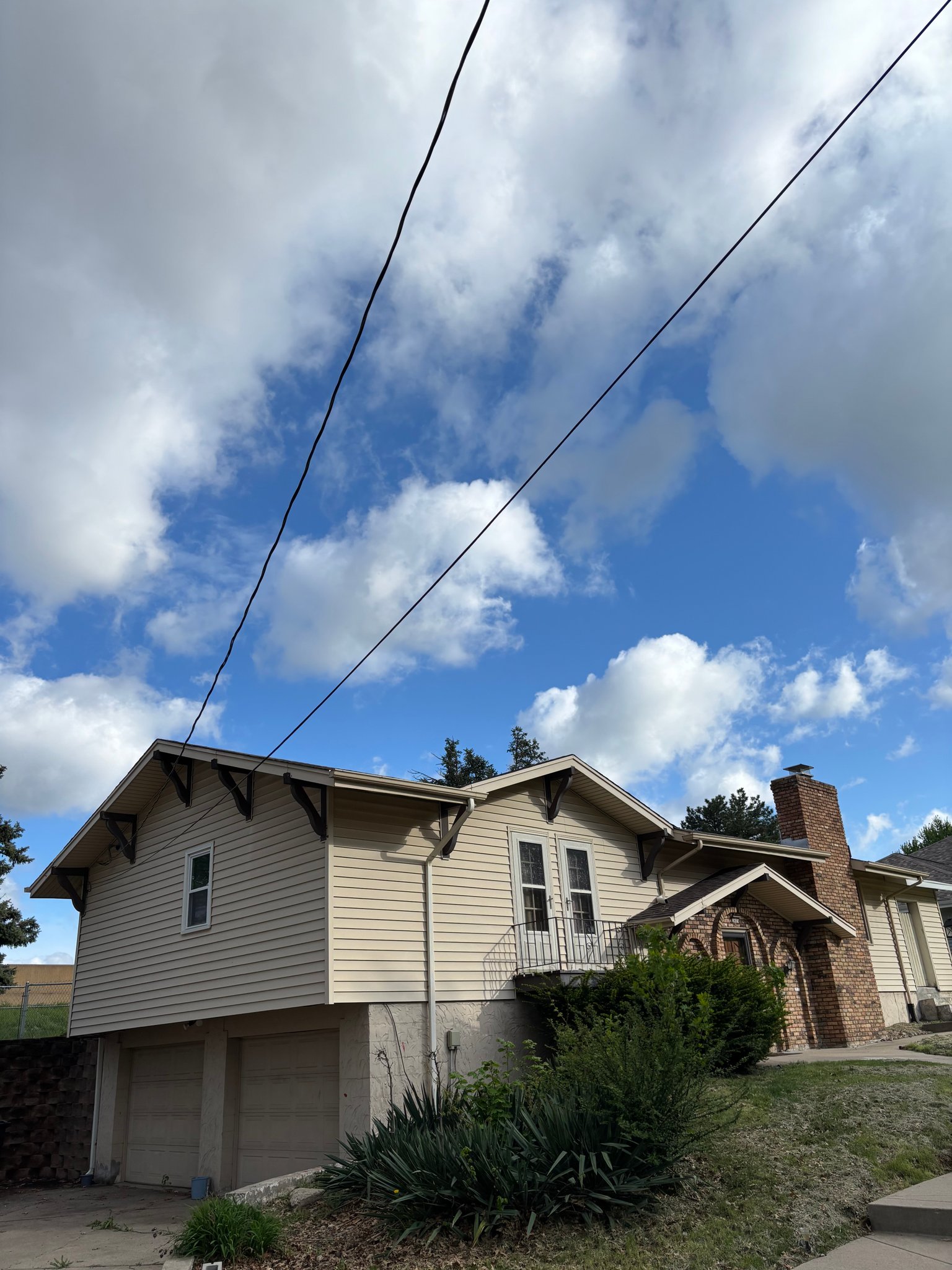 omaha House: 3605 south 112th st