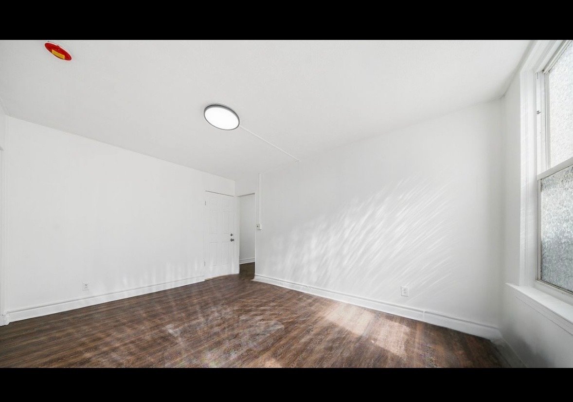 Flushing Townhome: 40-15 155th Street