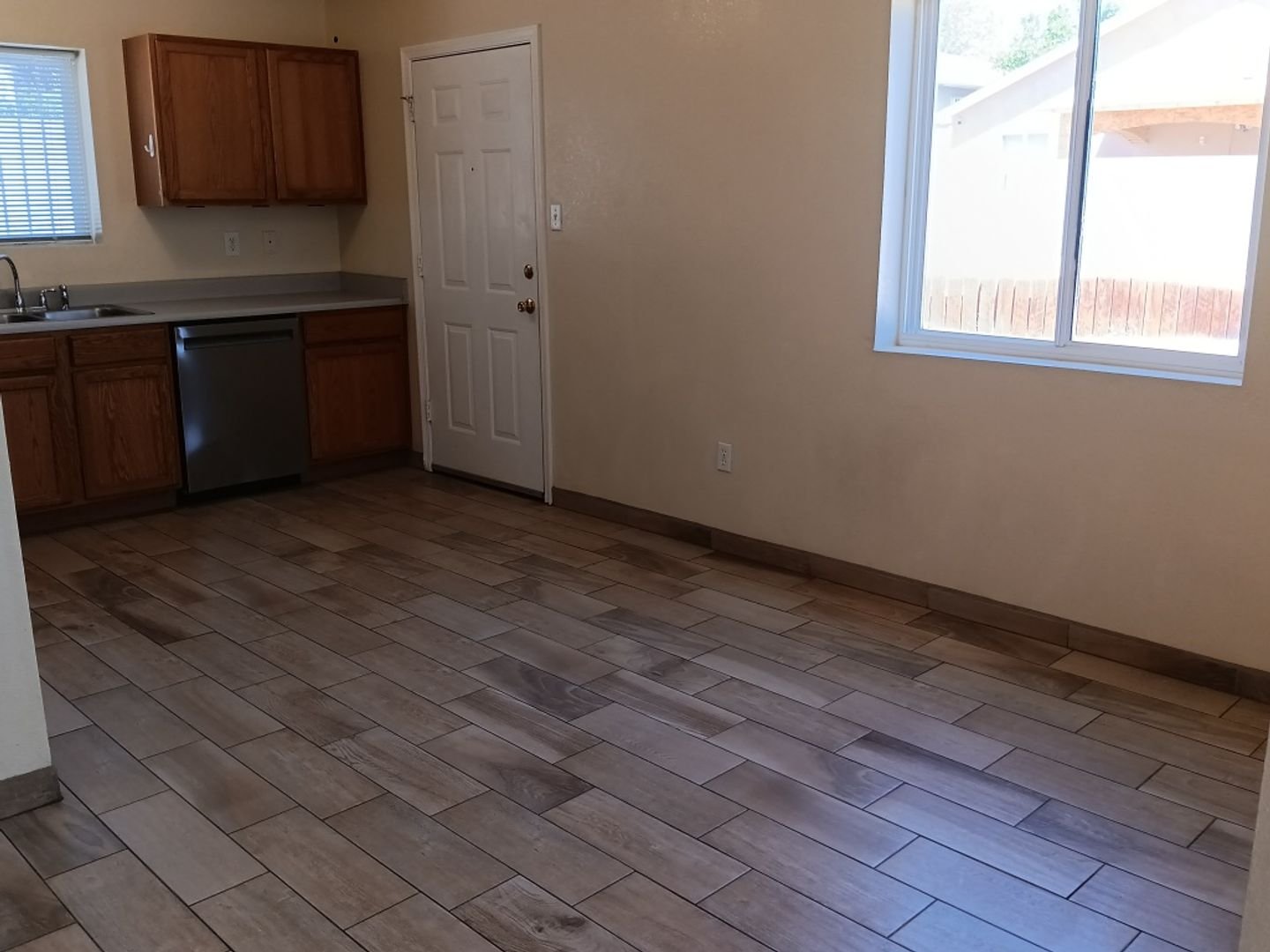 Albuquerque House: 8409 Winter Sage Rd SW