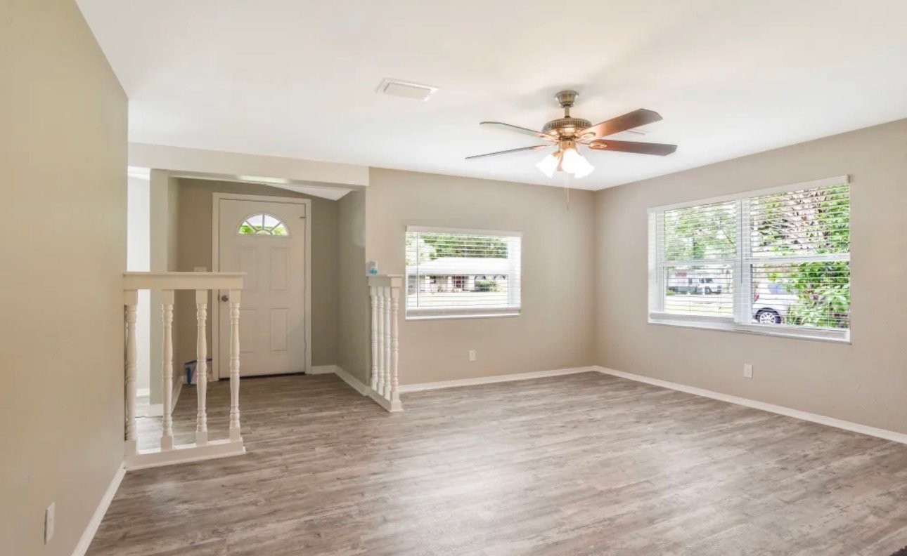 Deland House: 600 S Boundary Ave