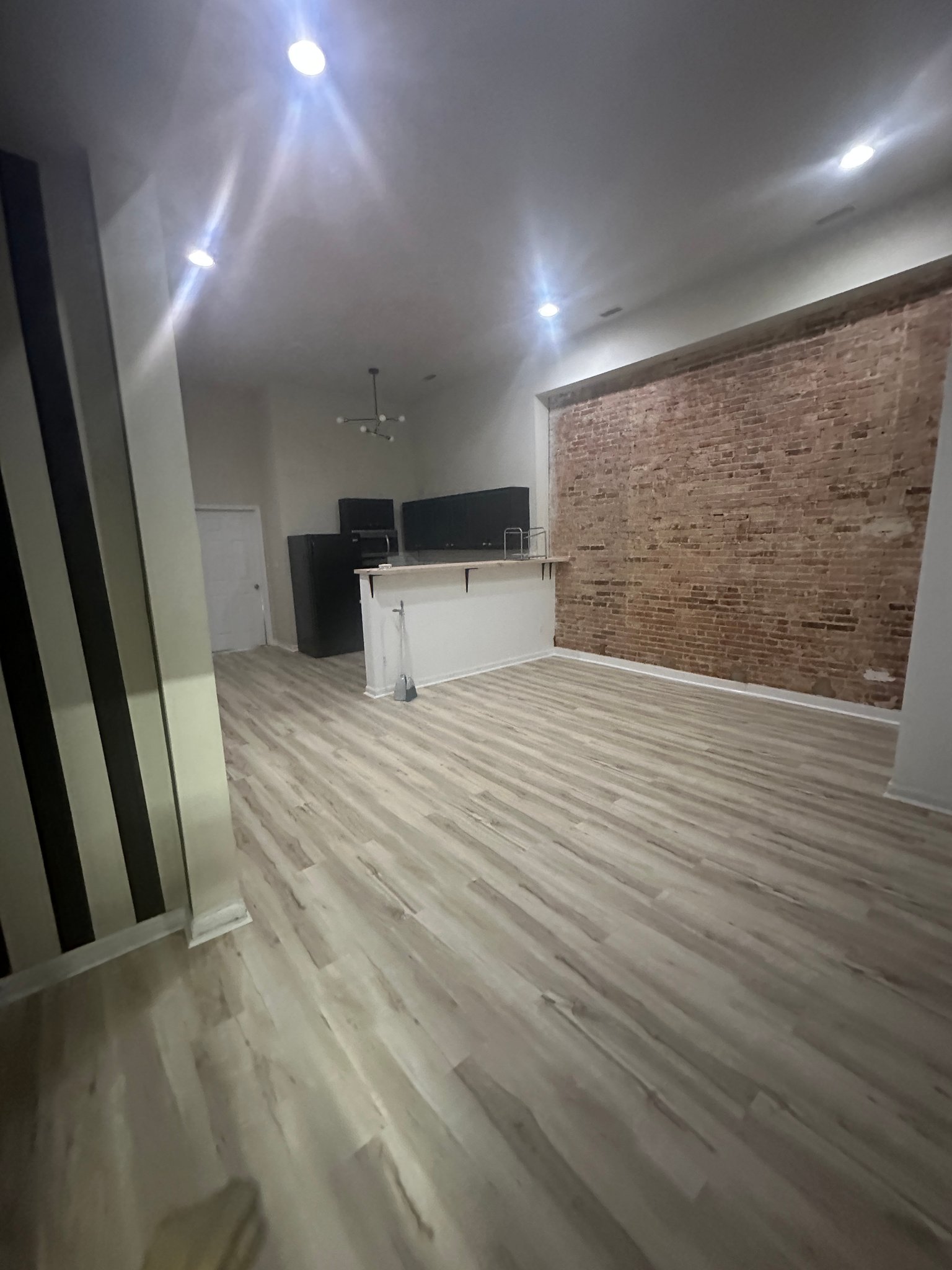 Baltimore Apartment: 1410 Madison Ave