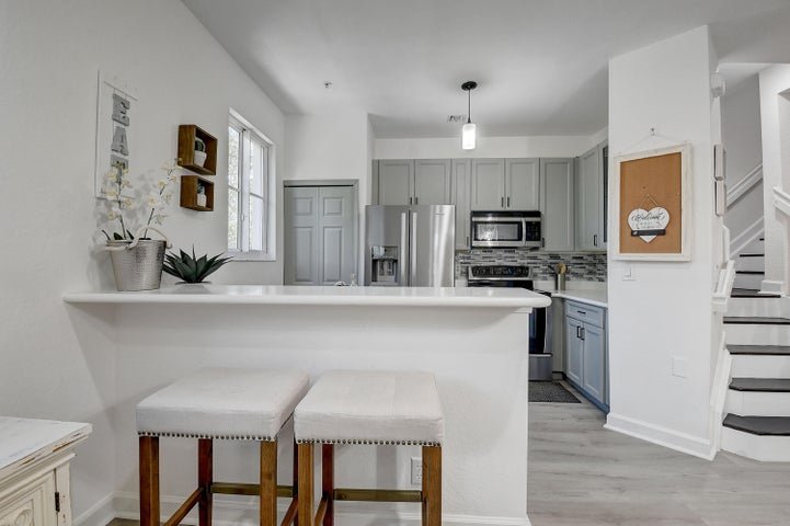 Boynton Beach Condo: 525 Bayfront Drive