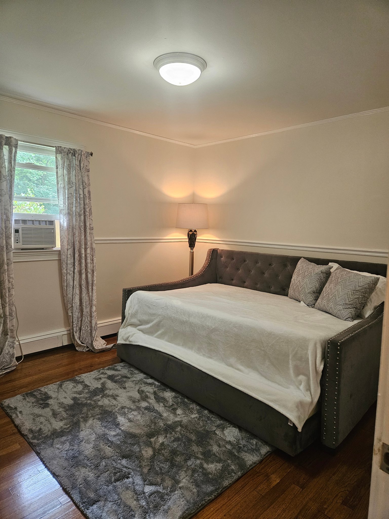 New Windsor Other: 15 Drive
