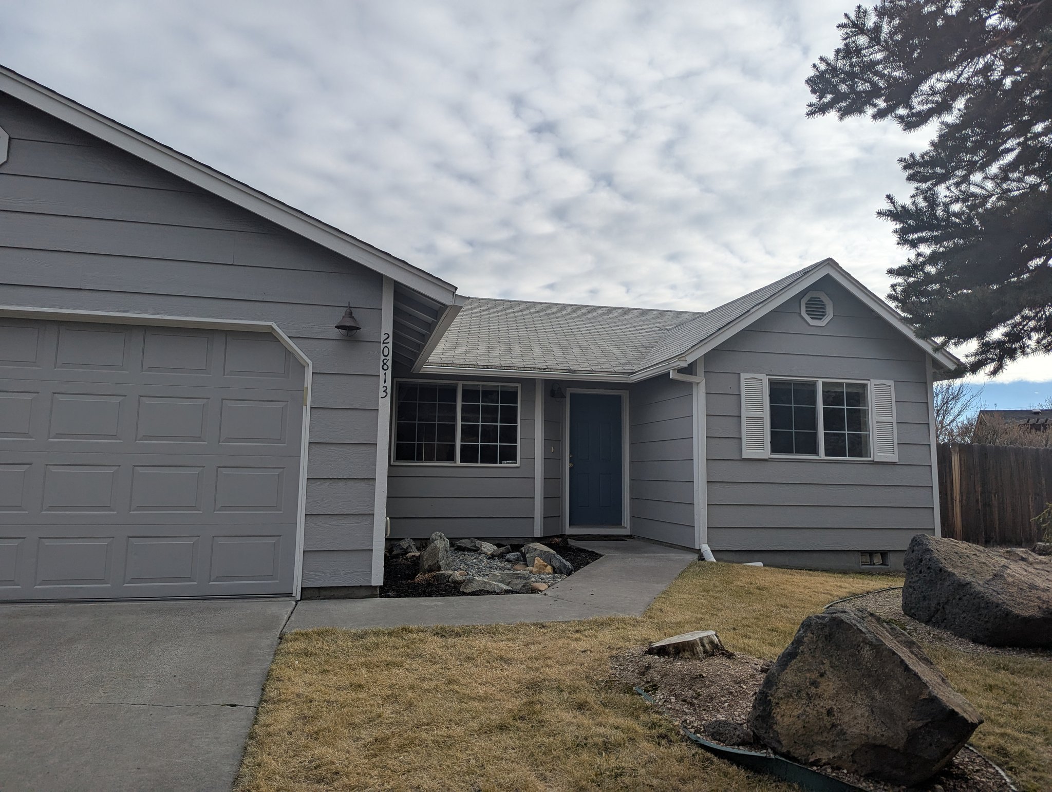 Bend House: 18013 Cross Ct
