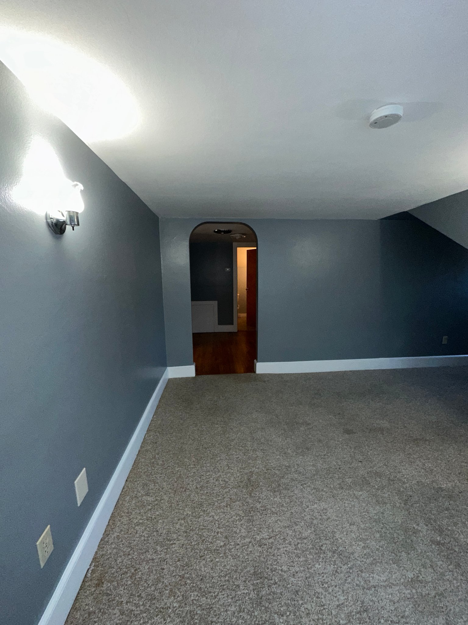 Endicott Apartment: 236 Airport Rd