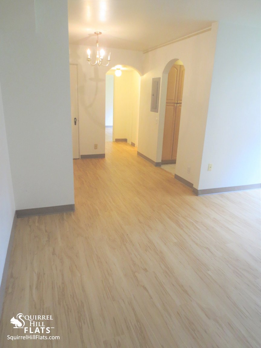 Pittsburgh Apartment: 5712 Phillips Avenue