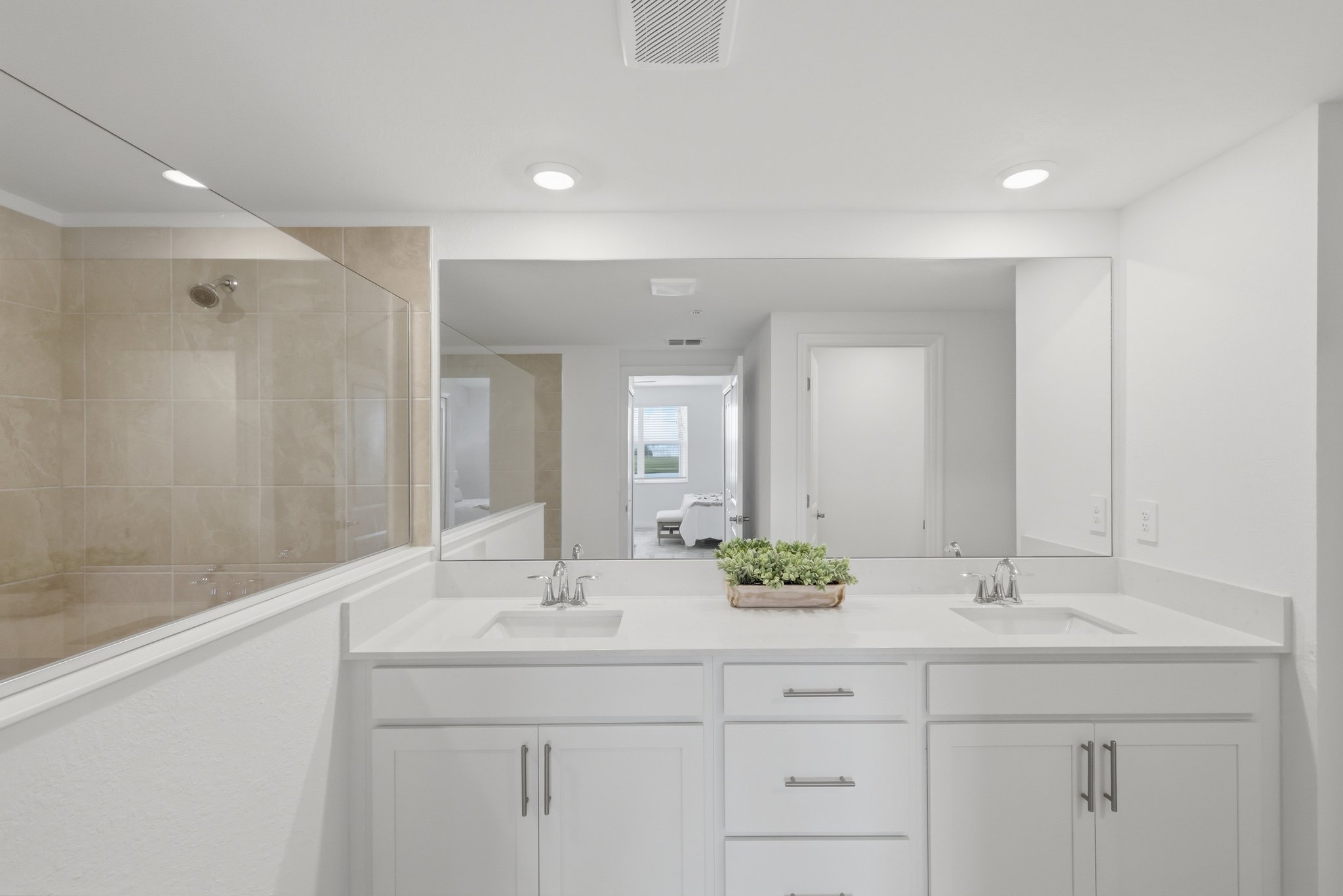 Bradenton House: 19218 Cherrystone Way