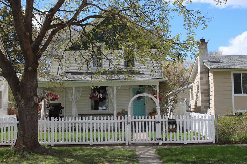 Kalispell House: 378 5th Ave East N