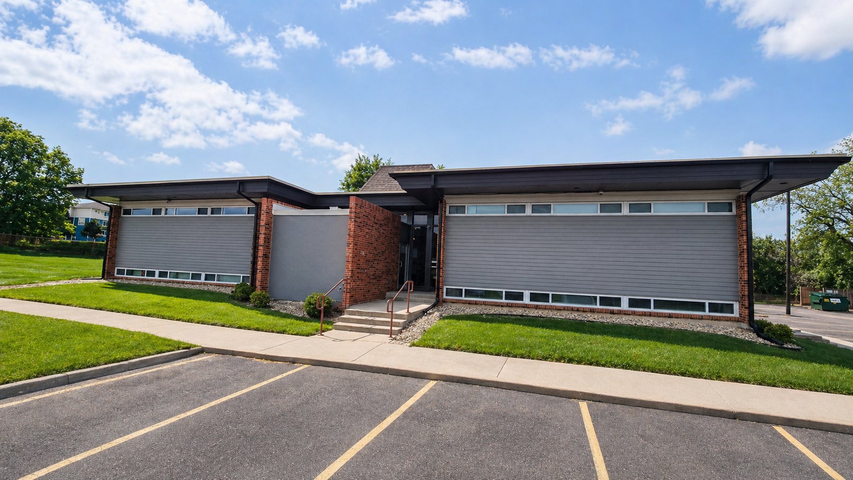 Kansas City Apartment: 5211 E. 112th Terrace