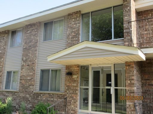 BROWN DEER Apartment: 4229 W RIVERS EDGE CIR