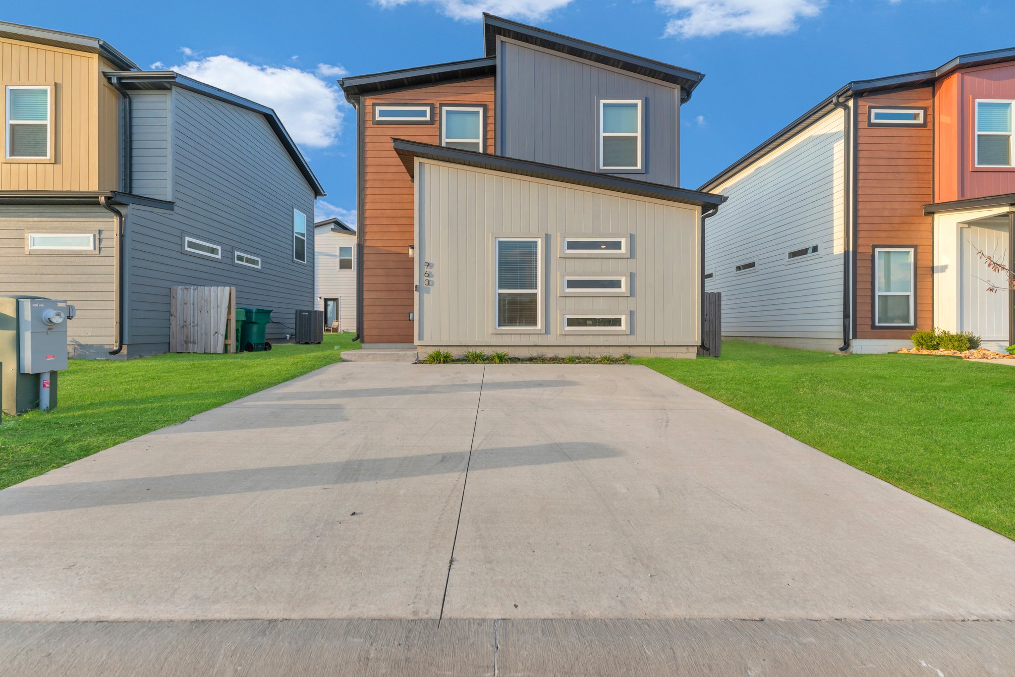 Bentonville Townhome: 960 Illinois Ave