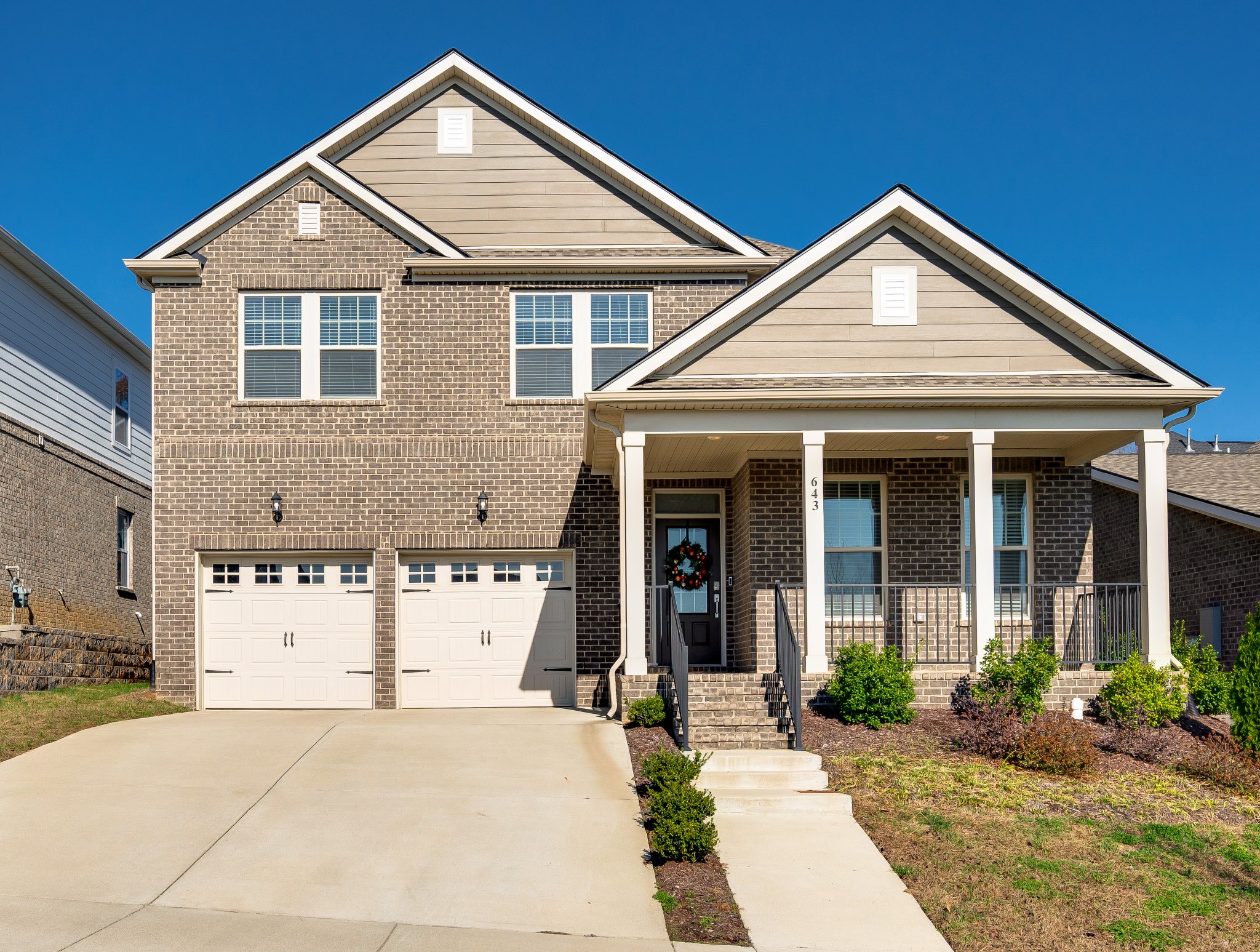 Hendersonville House: 643 Snap Dragon Lane