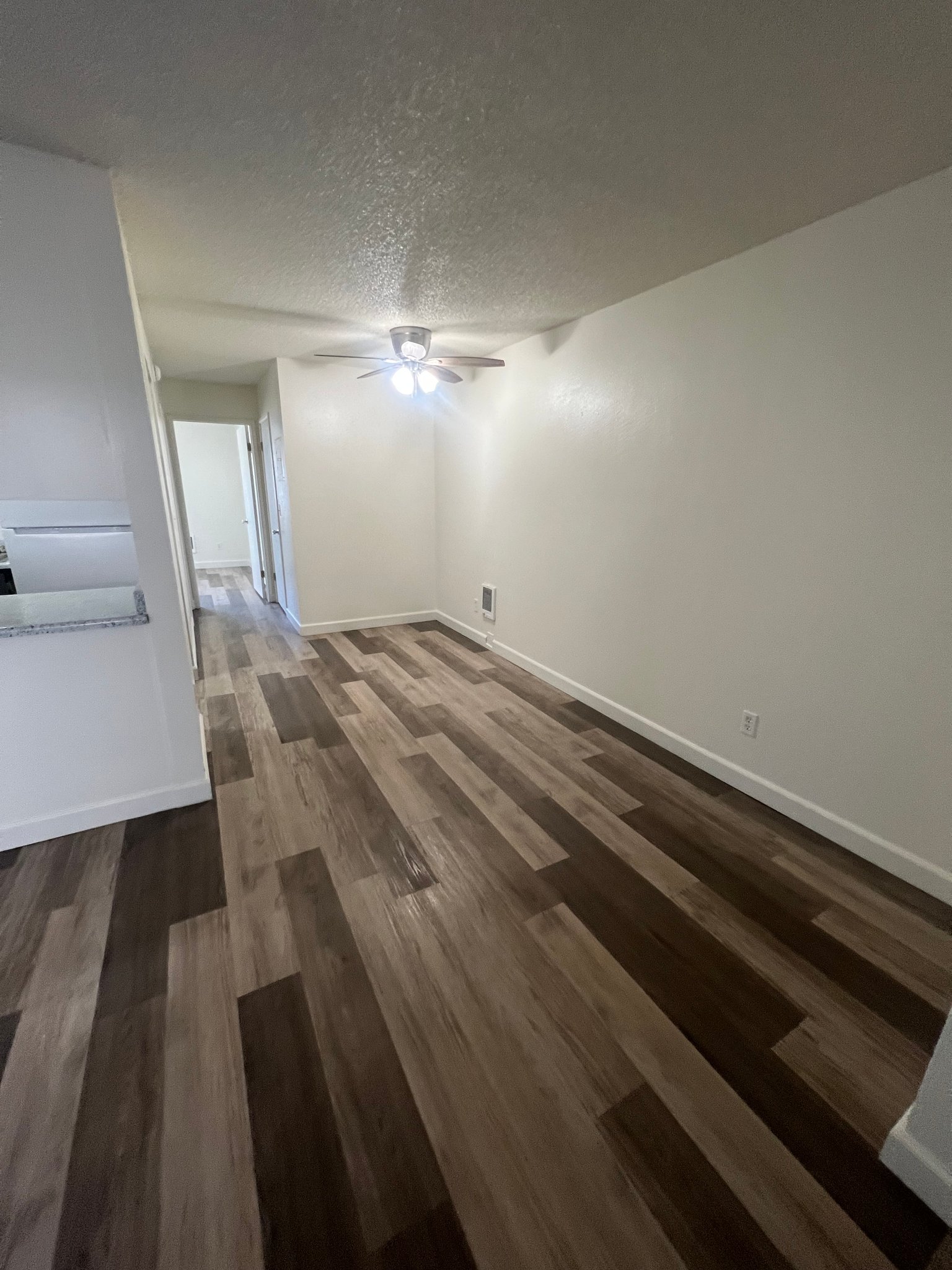 YUBA CITY Apartment: 1351 dustin dr
