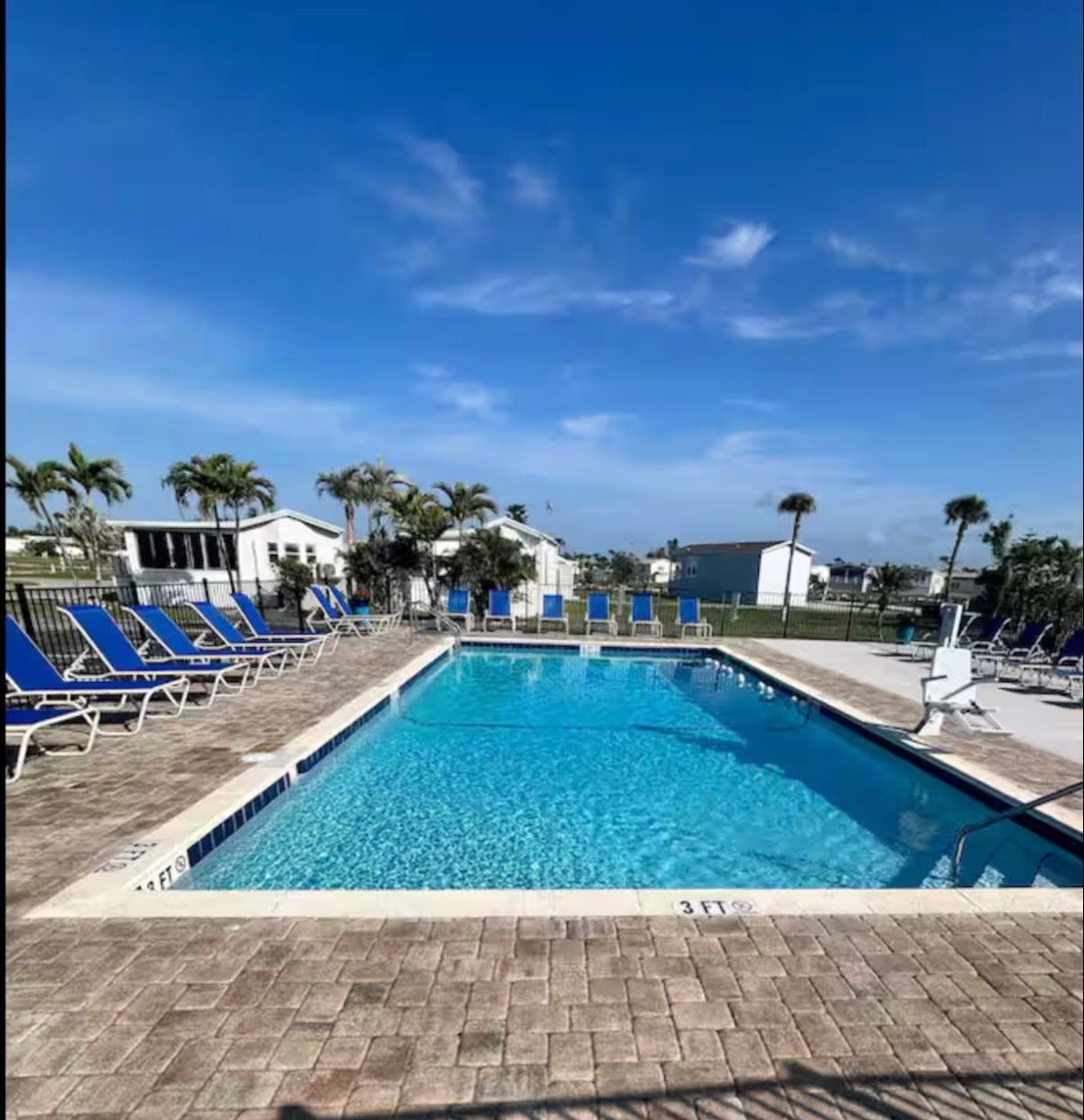 Fort Myers Beach House: 75 Kiowa Dr