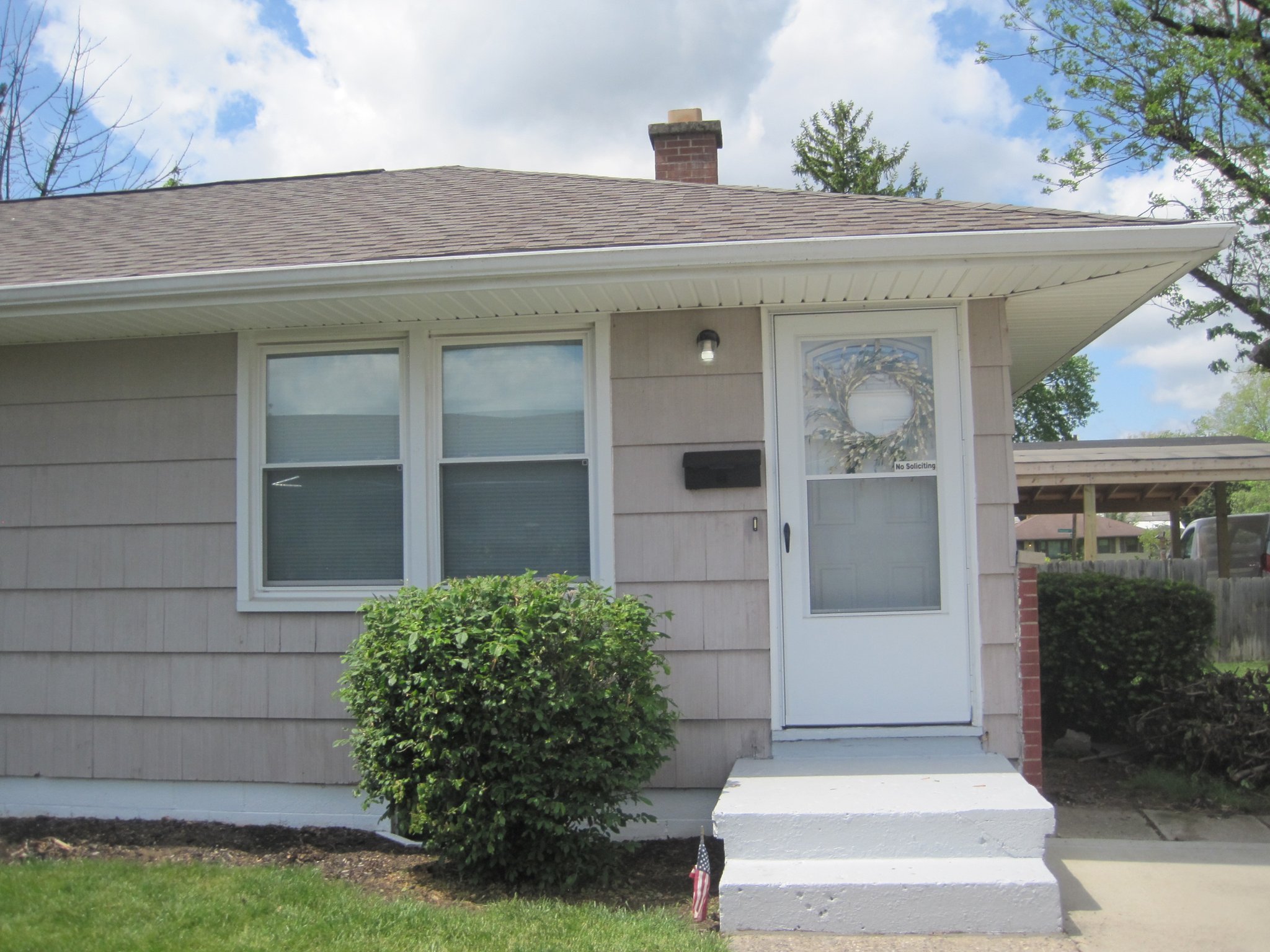 Columbus Townhome: 1717 Carolyn Ave