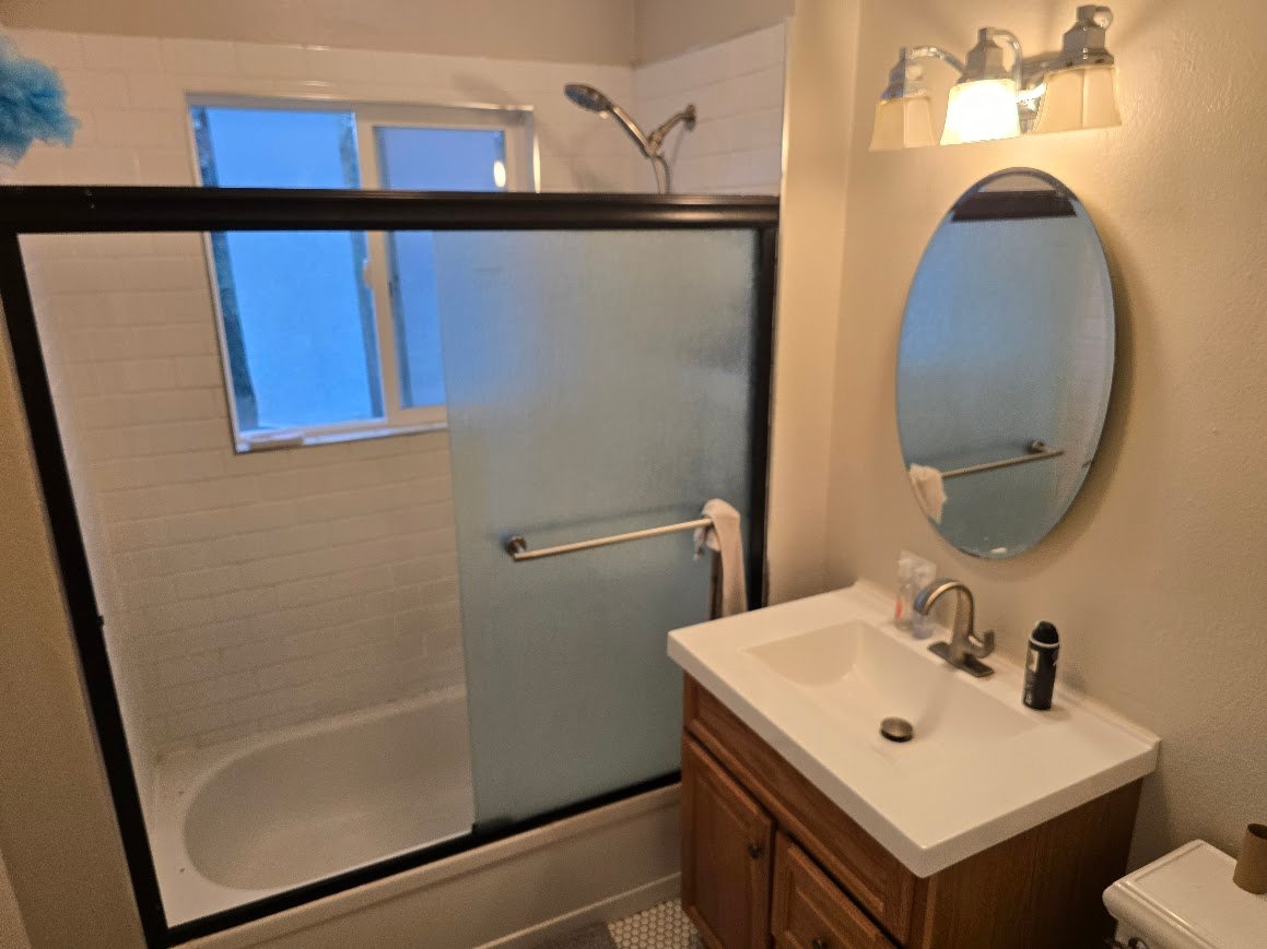 BOTHELL House: 20203 FILBERT DRIVE