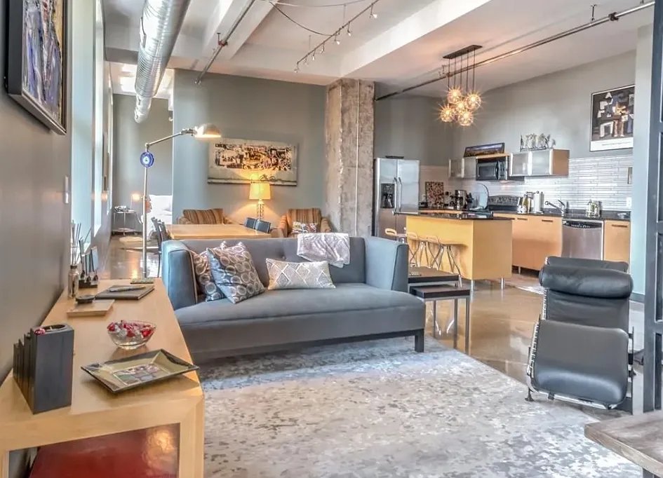 Saint Paul Condo: 350 Saint Peter St
