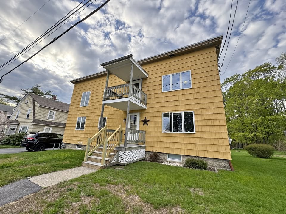 Lewiston Condo: 56 Laurier St,
