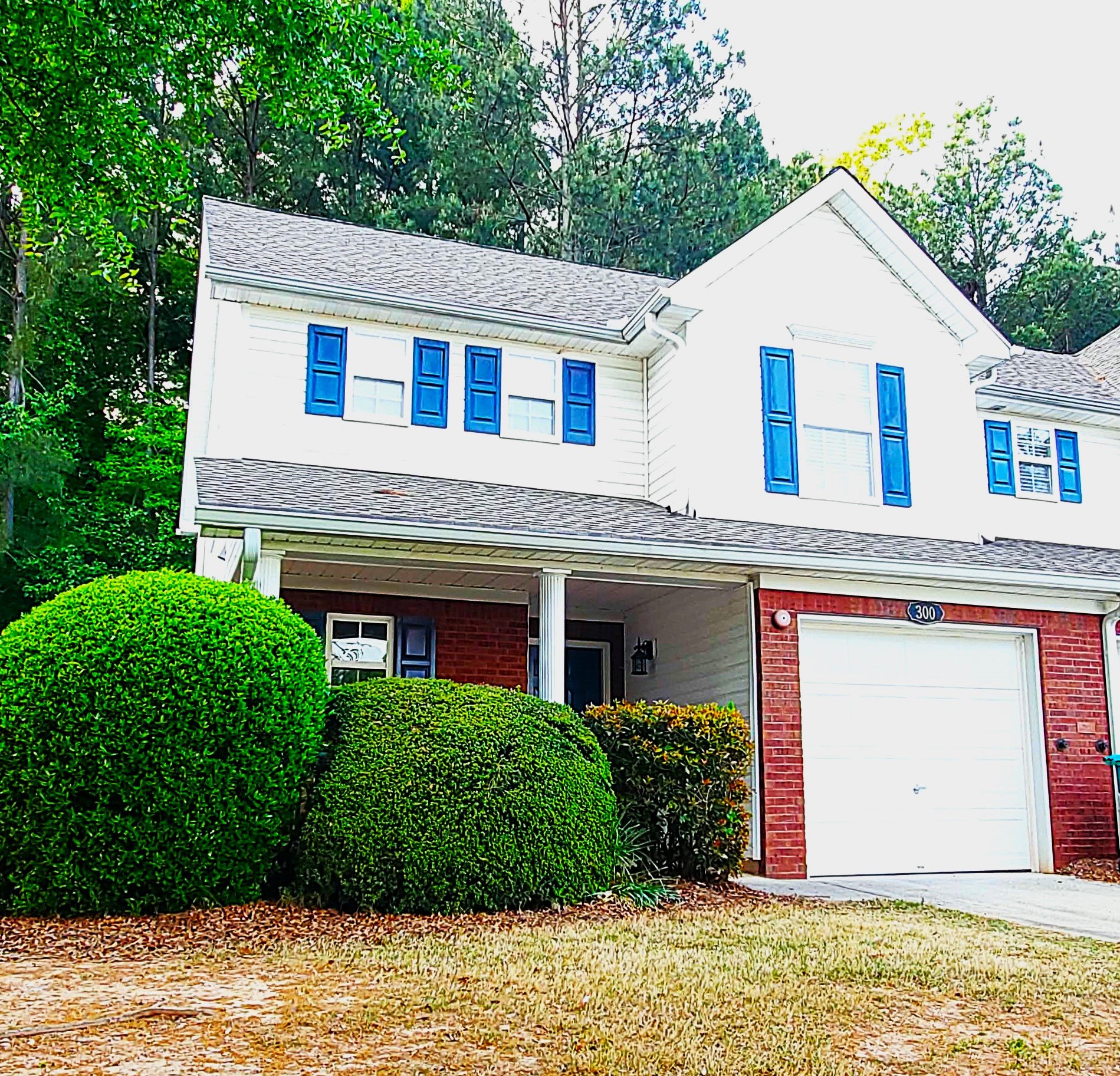 Holly Springs Townhome: 300 Cottonwood Creek Cir