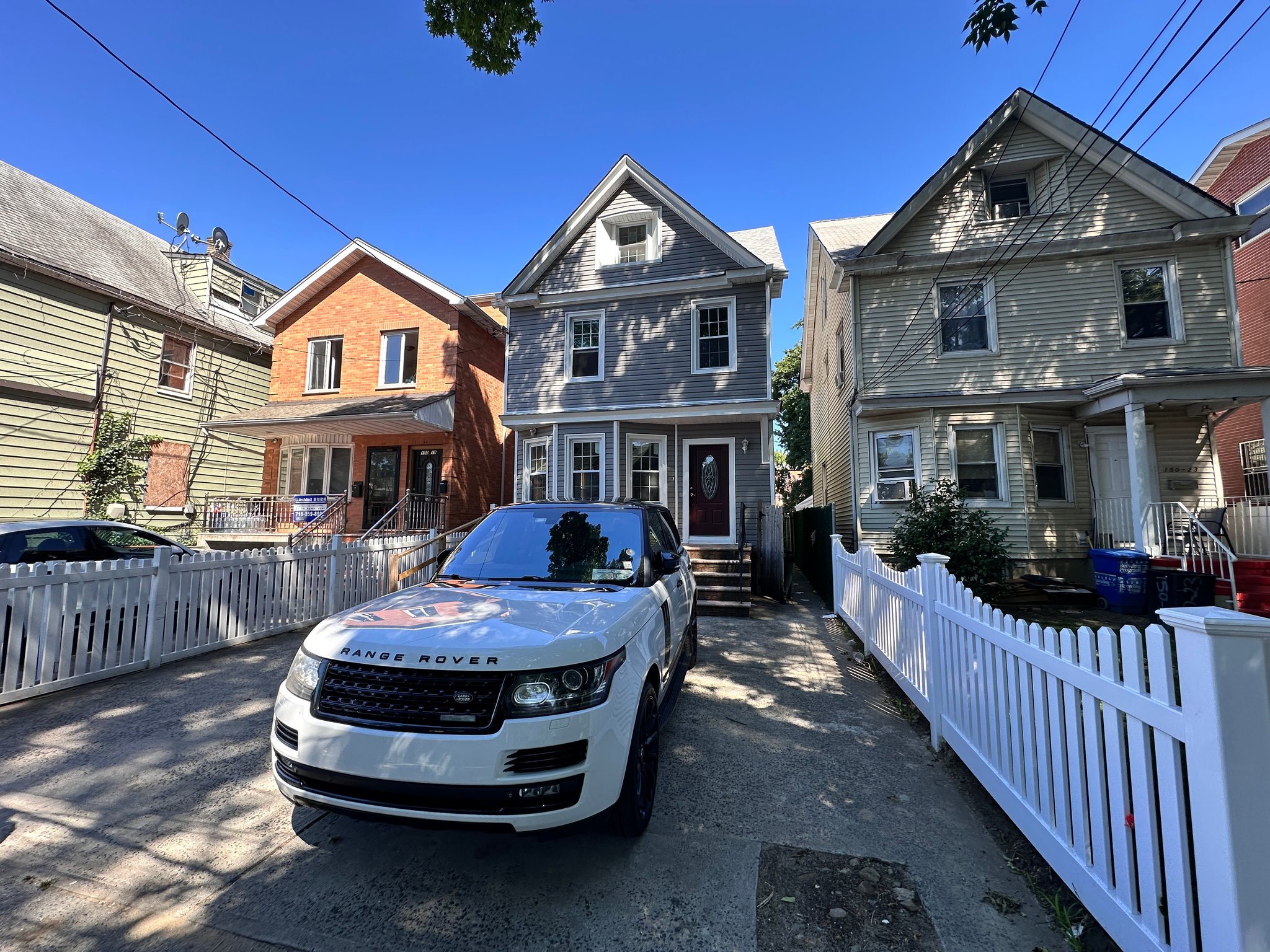 Flushing House: 150-21 41 Ave