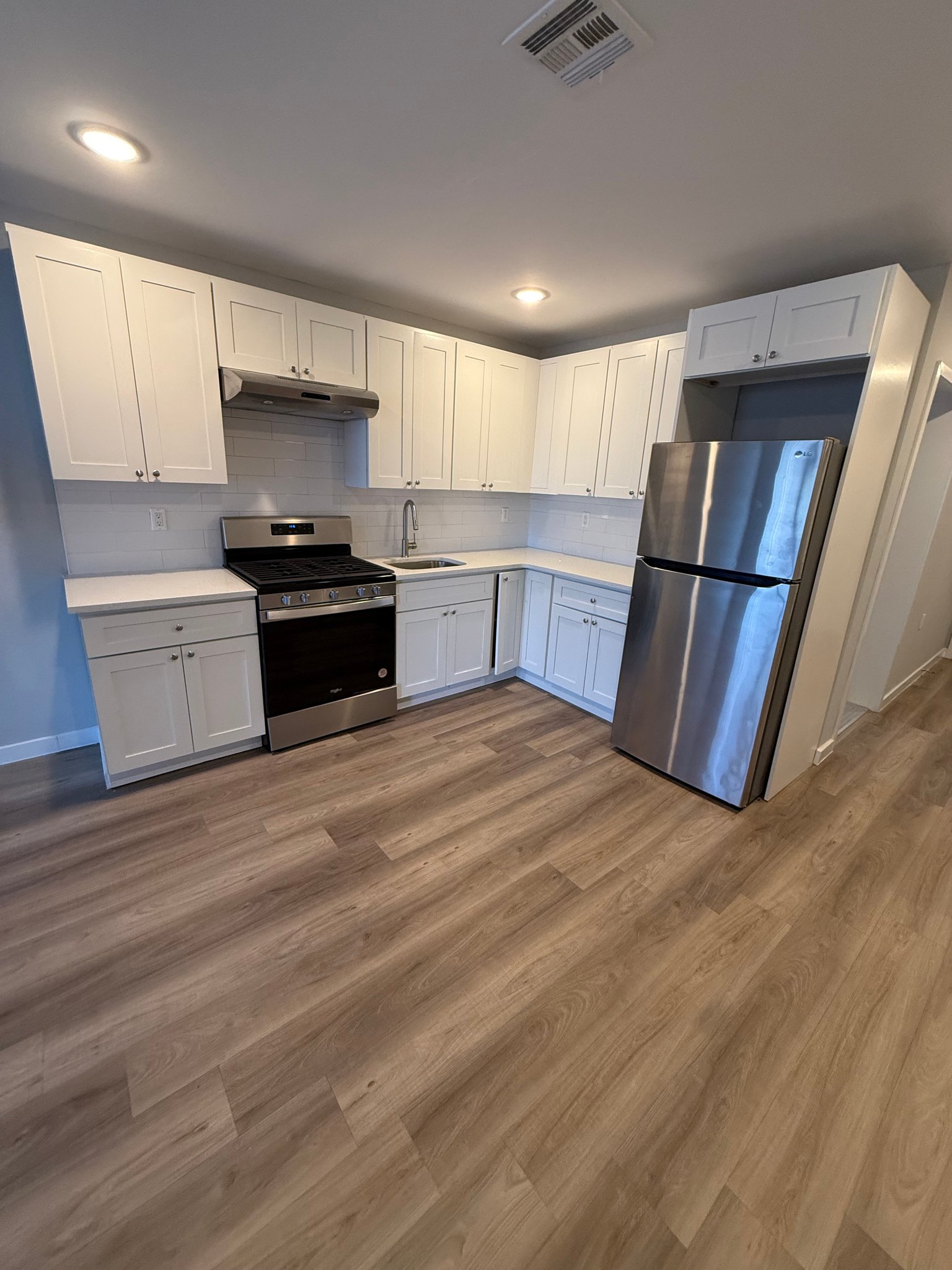 Paterson Apartment: 8-10 Godwin Ave