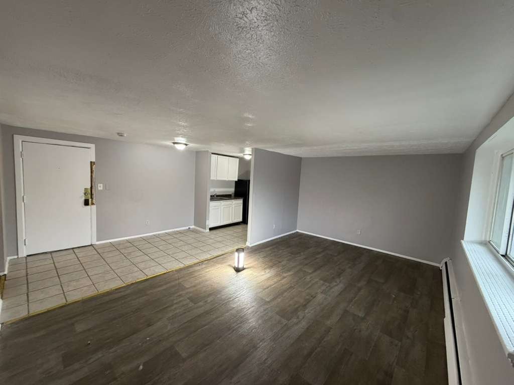 East Cleveland Apartment: 13540 Superior Road