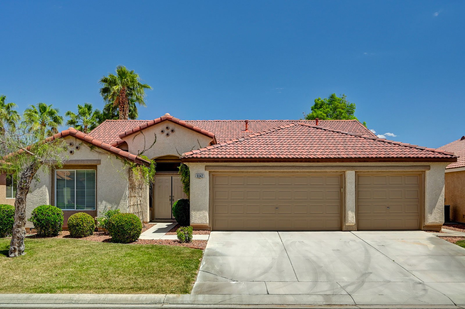 Las Vegas House: 9042 Edenbridge Ct