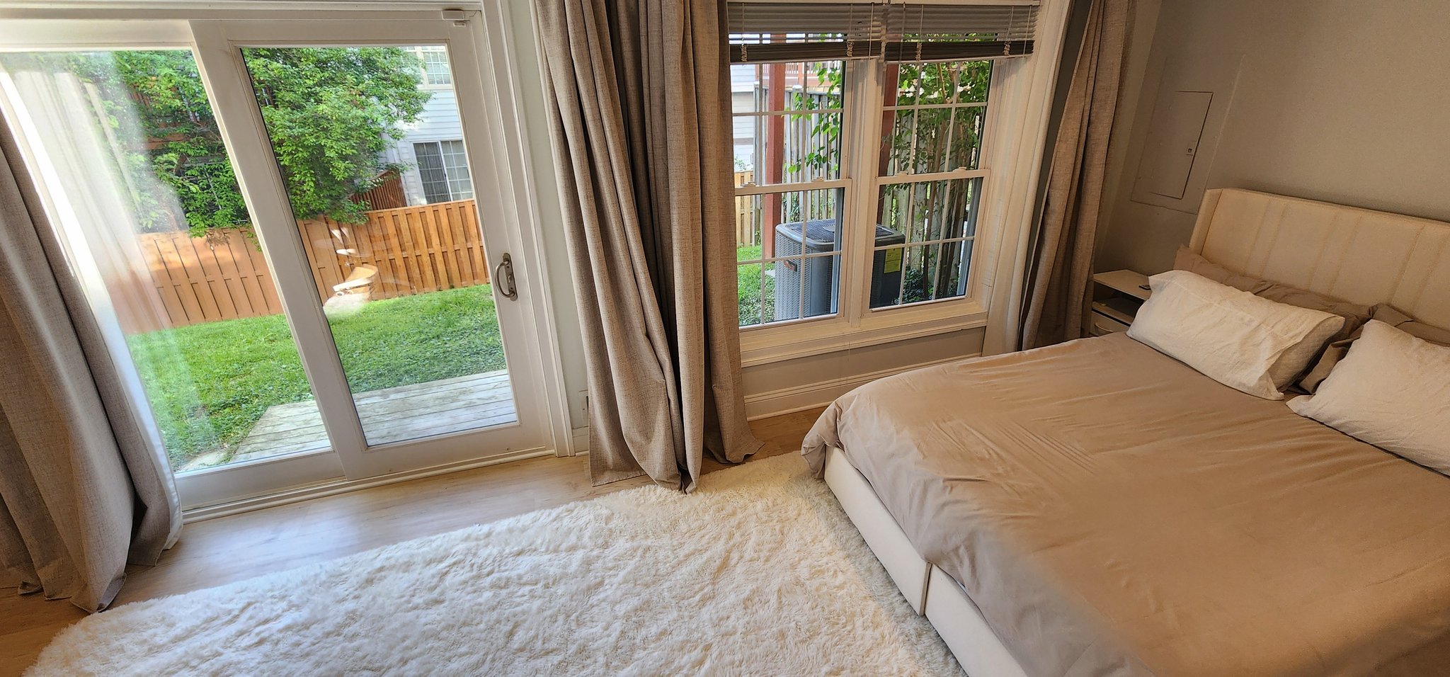 Vienna Townhome: 9538 Lagersfield Cir
