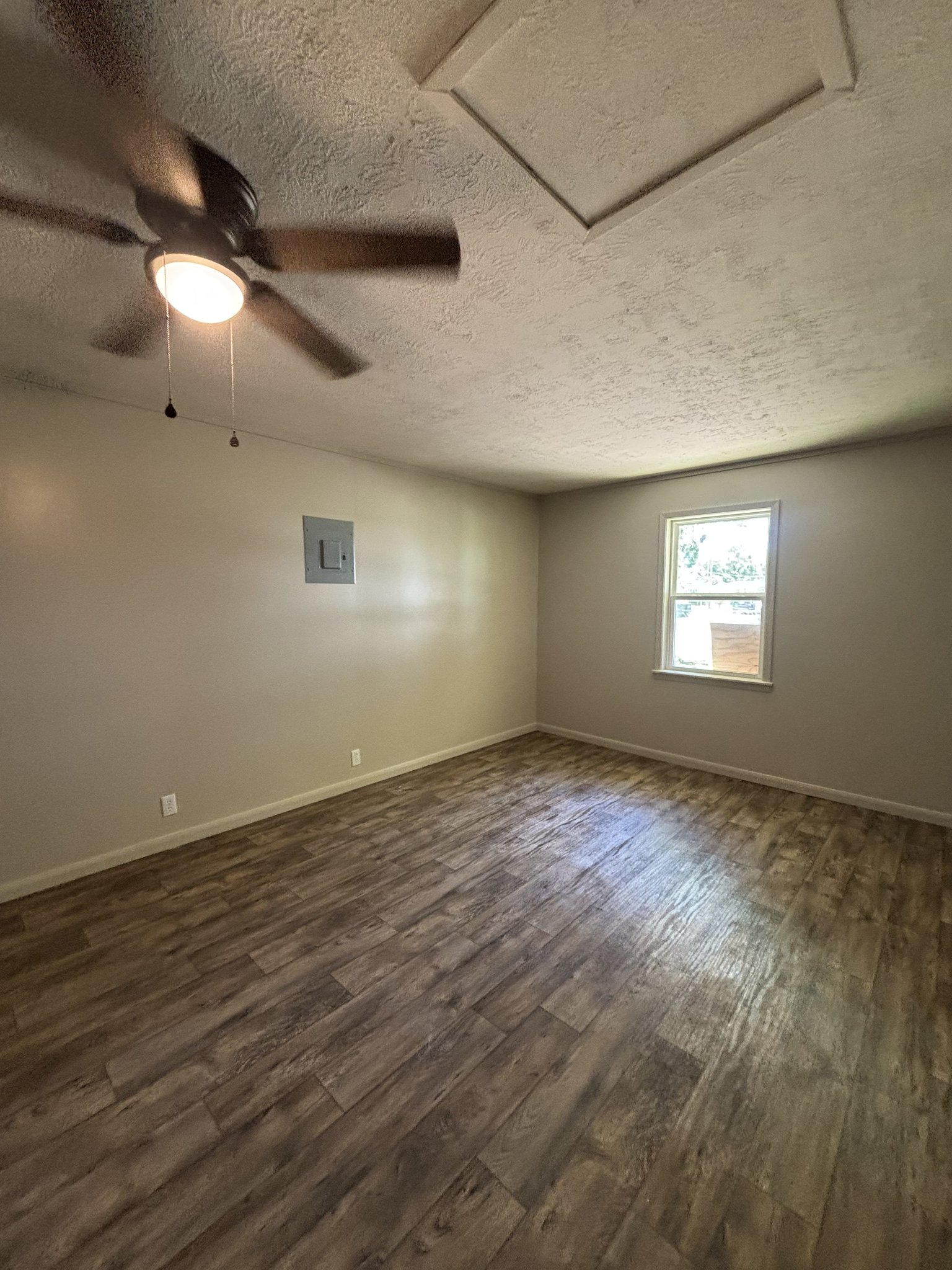Franklin House: 207 W Grant St